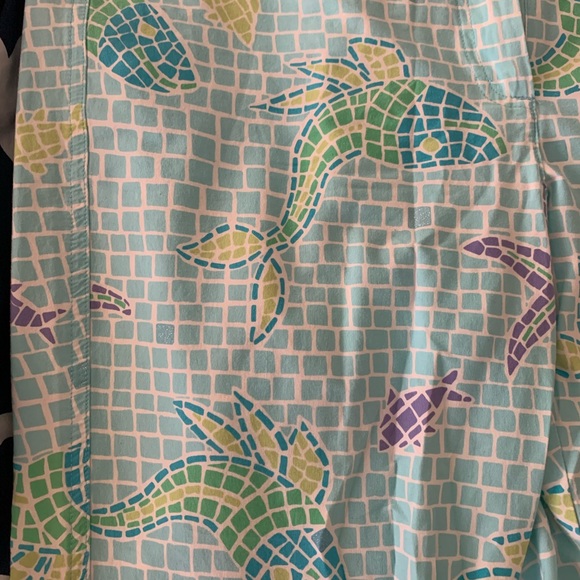 Lilly Pulitzer (white label) tile design capri pants - GUC - Picture 3 of 3